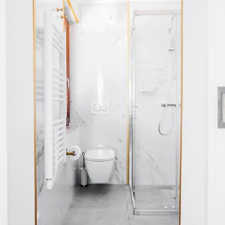 La Loggia Hotel 4*