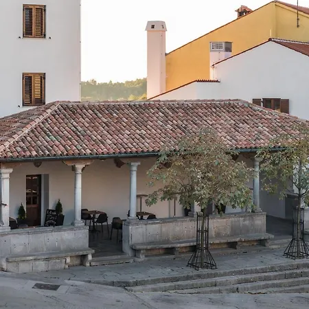 Hotel La Loggia 4*